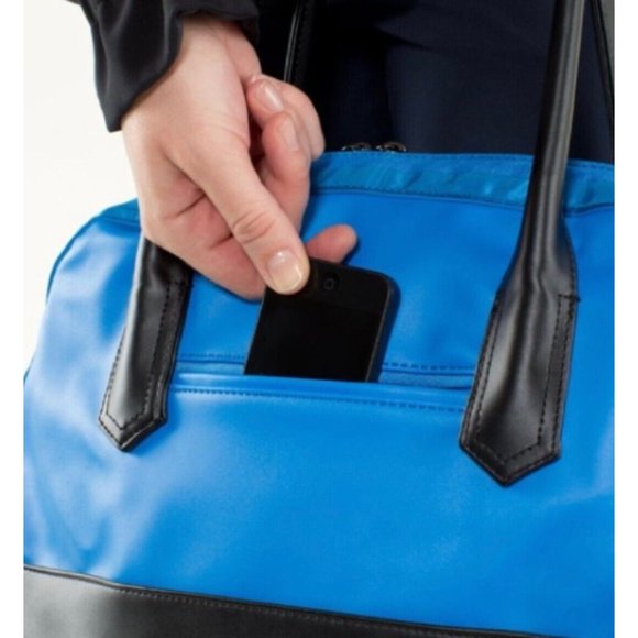 Lululemon Black Blue Happy Hatha Hour Bag Blue Paisley Interior Exterior Pockets - Picture 3 of 16